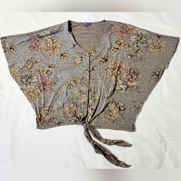 Democracy Bat Wing Crop Top Size S - Picture 8 of 8